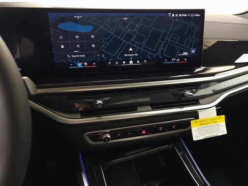 Used 2026 BMW X5 xDrive40i w/ M Sport Package image 19