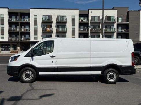 Used 2021 Ford Transit 150 Low Roof image 4