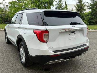 Used 2021 Ford Explorer XLT w/ Equipment Group 202A