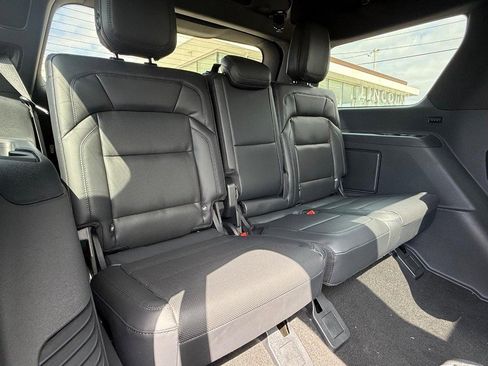 New 2026 Lincoln Navigator Reserve AWD/4WD image 5