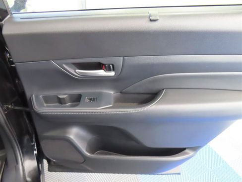 Used 2025 Toyota Grand Highlander AWD image 35