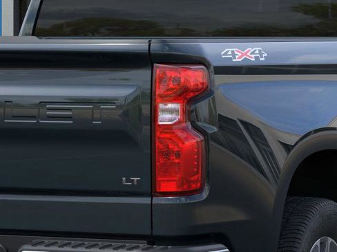 New 2026 Chevrolet Silverado 1500 LT image 11