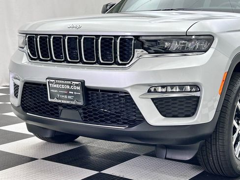 New 2025 Jeep Grand Cherokee Limited w/ Trailer Tow Package image 5