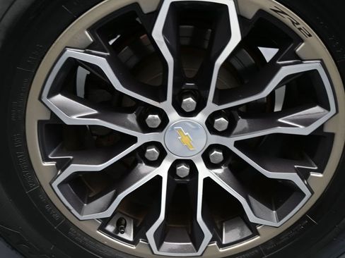 Used 2019 Chevrolet Colorado ZR2 w/ LPO, Power Package image 46