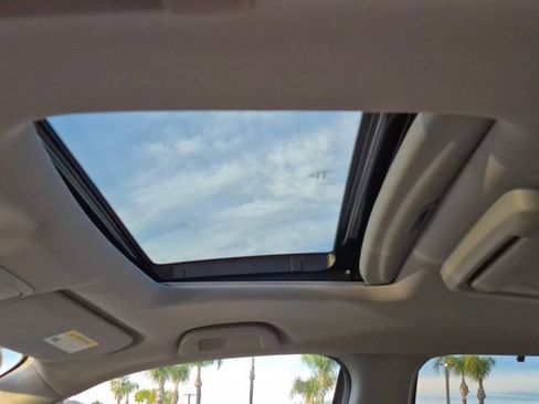 Used 2020 Honda Pilot Touring image 15