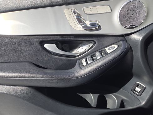 Used 2019 Mercedes-Benz GLC 300 4MATIC Coupe image 24