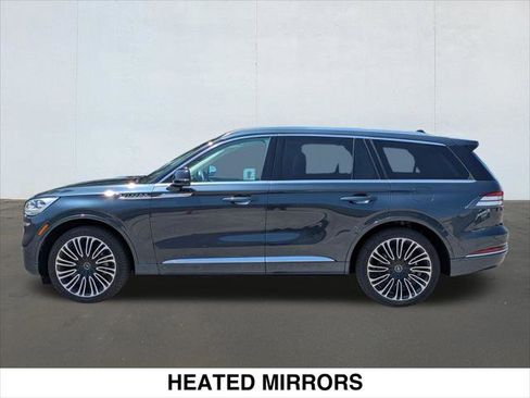 Used 2023 Lincoln Aviator Black Label w/ Dynamic Handling Package AWD/4WD image 2