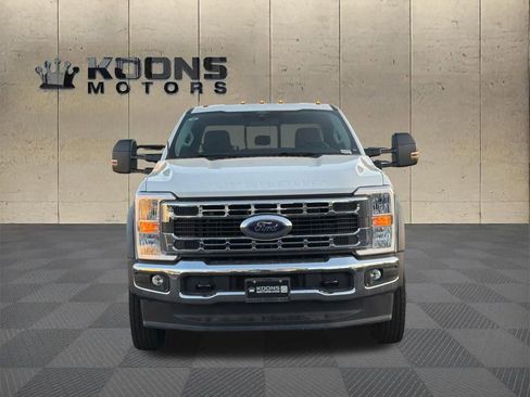 New 2025 Ford F450 XL w/ XL Chrome Package RWD image 3