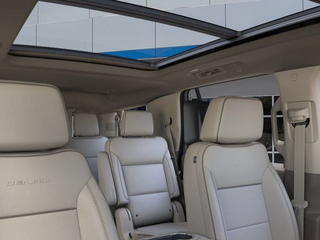New 2026 GMC Yukon Denali w/ Denali Reserve Package AWD/4WD image 24