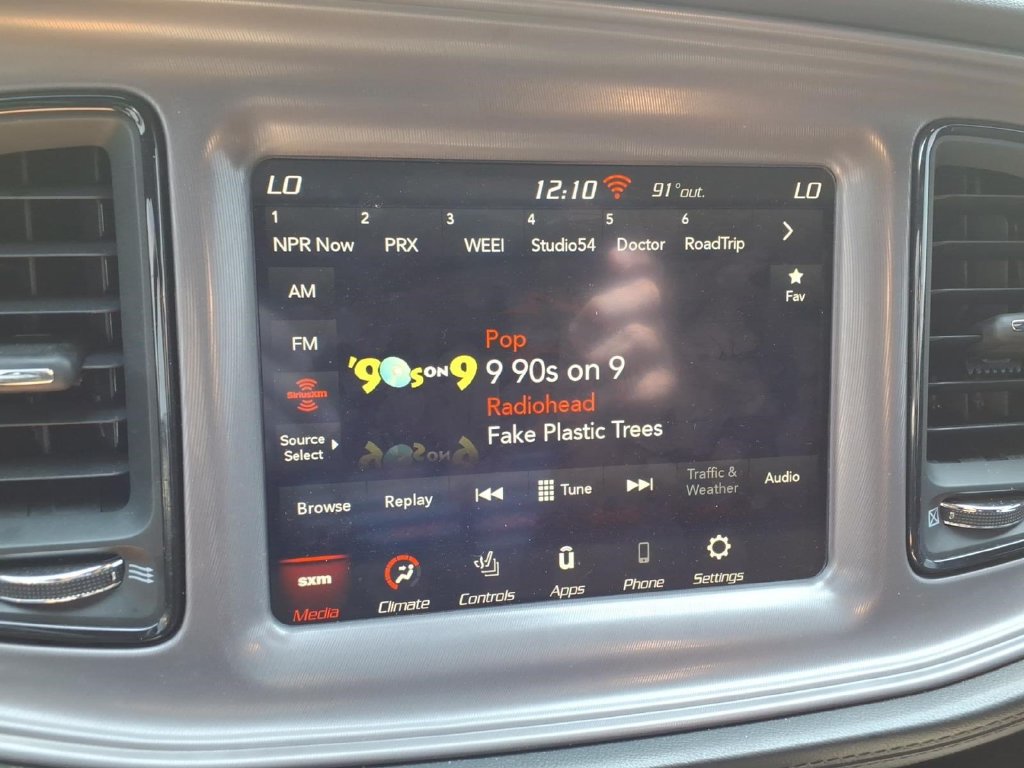 Used 2023 Dodge Challenger SXT w/ Plus Package RWD image 25