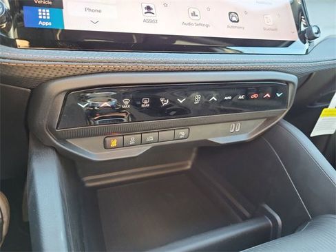 New 2026 Jeep Cherokee Limited image 16