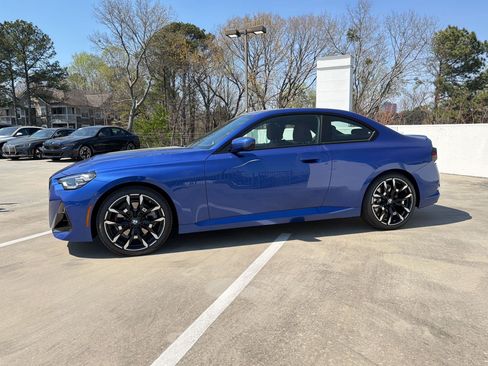 Used 2026 BMW 230i Coupe w/ M Sport Package RWD image 2