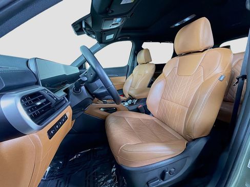 Used 2025 Kia Telluride EX X-Line image 12