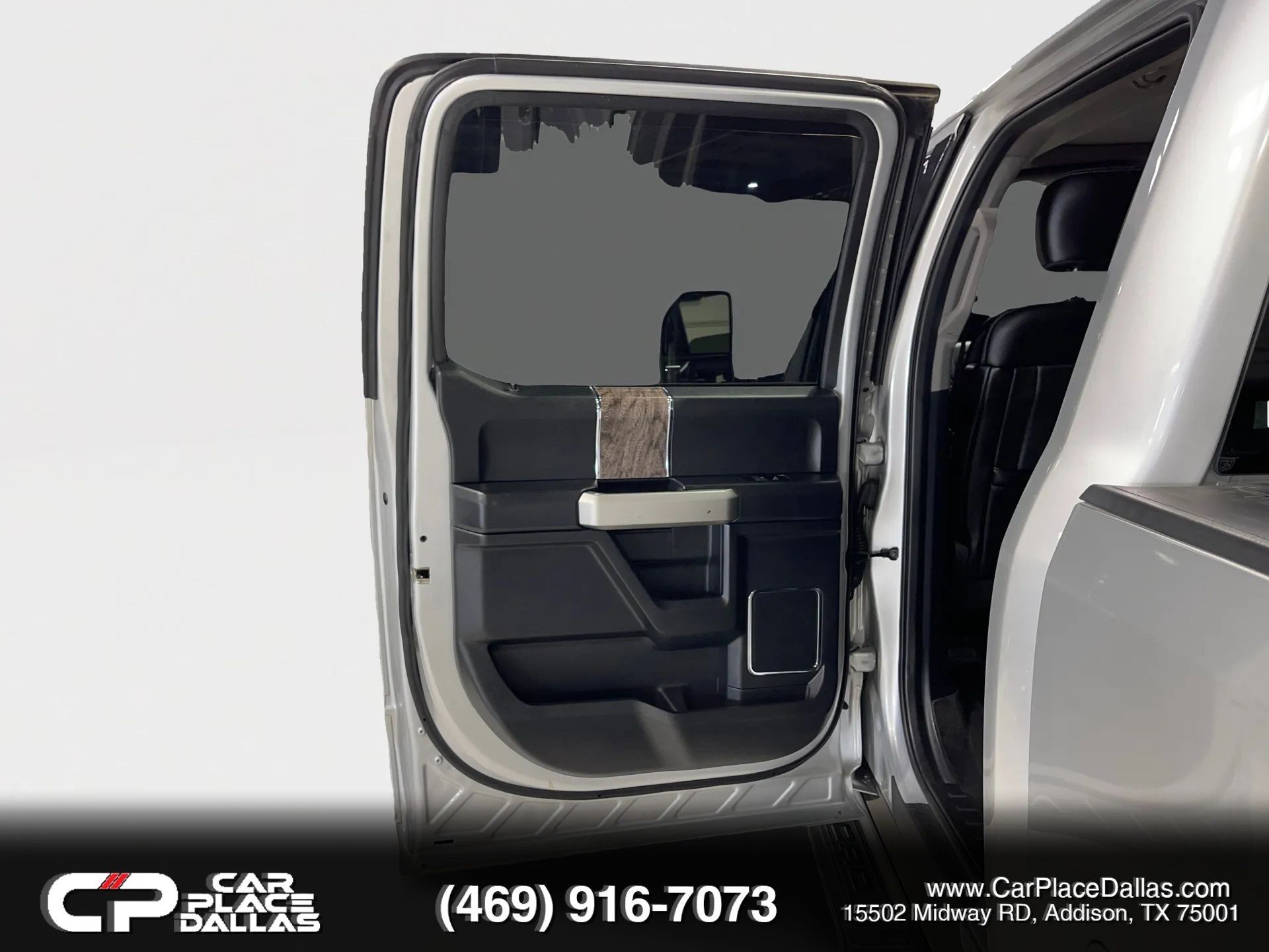 Used 2019 Ford F250 Lariat w/ Lariat Ultimate Package AWD/4WD image 19