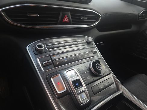 Used 2023 Hyundai Santa Fe SEL image 21