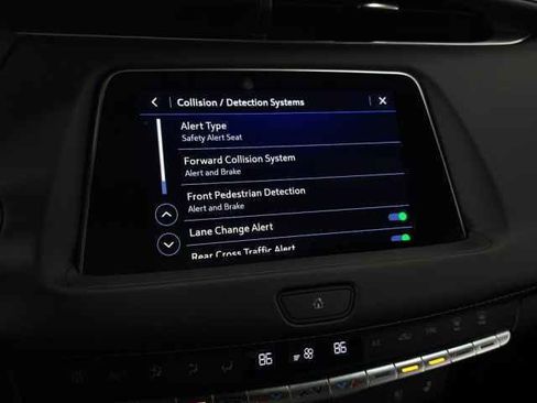 Certified 2022 Cadillac XT4 Sport image 30