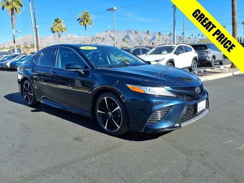 Used 2020 Toyota Camry XSE image 1