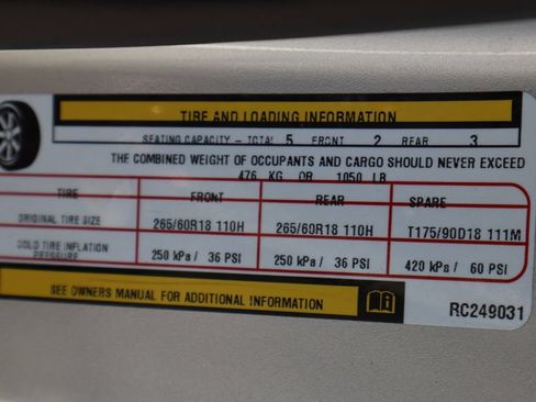 Used 2024 Jeep Grand Cherokee Altitude RWD image 41