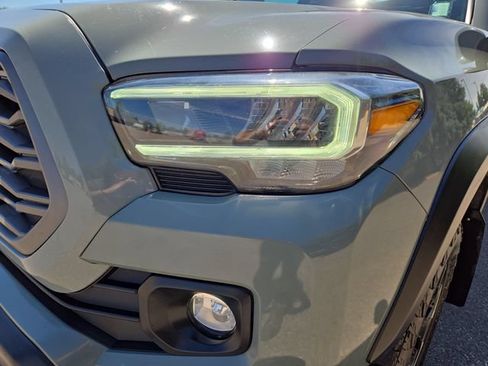 Used 2023 Toyota Tacoma TRD Off-Road AWD/4WD image 6