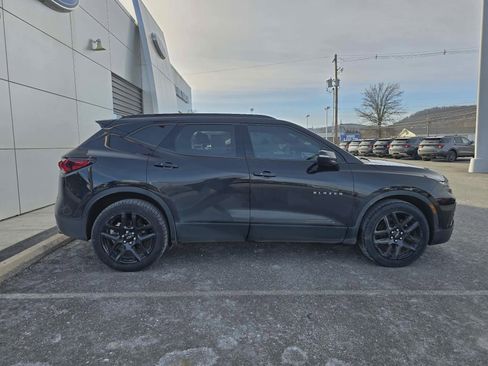 Used 2022 Chevrolet Blazer LT w/ Sound & Technology Package image 2