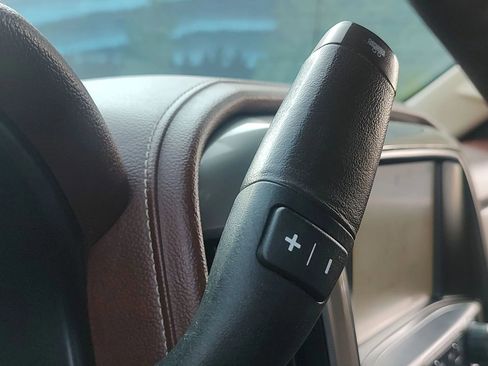 Used 2015 Chevrolet Silverado 2500 High Country w/ Duramax Plus Package image 21