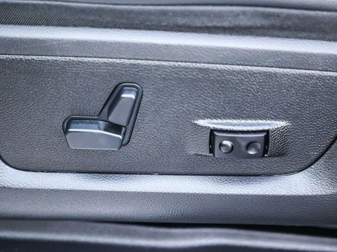 Used 2020 RAM 2500 Laramie image 32