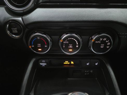 Used 2021 MAZDA MX-5 Miata RF Grand Touring RWD image 24
