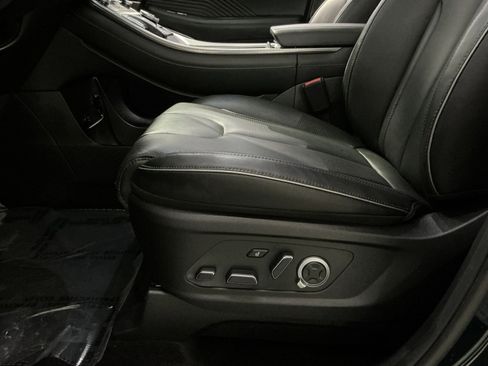 Used 2025 Hyundai Palisade Calligraphy AWD/4WD image 15