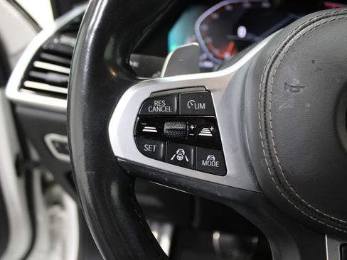 Used 2019 BMW X5 xDrive40i w/ M Sport Package image 9