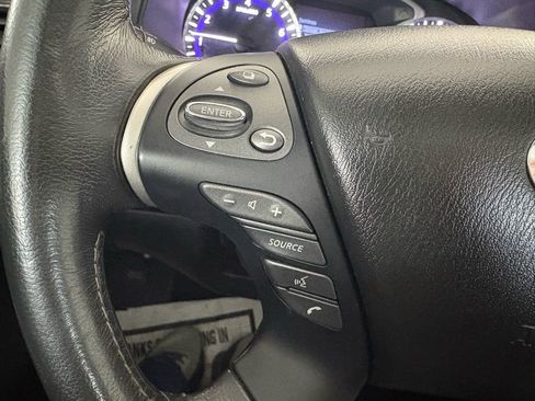 Used 2019 INFINITI QX60 Luxe w/ Essential Package image 18