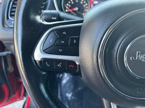 Used 2019 Jeep Compass Limited AWD/4WD image 25