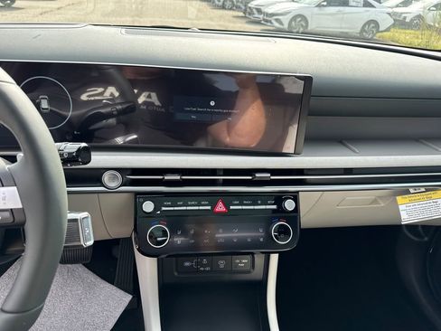 New 2026 Hyundai Tucson Limited image 19