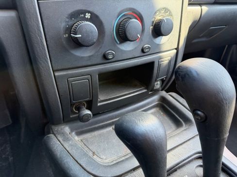 Used 2003 Jeep Grand Cherokee Laredo image 16