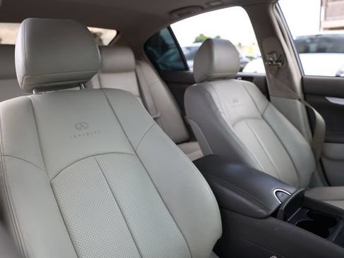 Used 2012 INFINITI G25 Journey RWD image 19