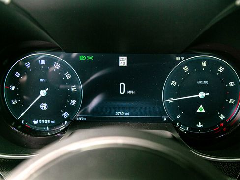 Used 2024 Alfa Romeo Giulia Quadrifoglio image 15