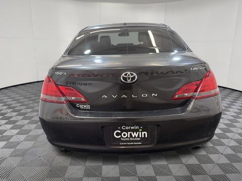 Used 2009 Toyota Avalon Limited FWD image 5