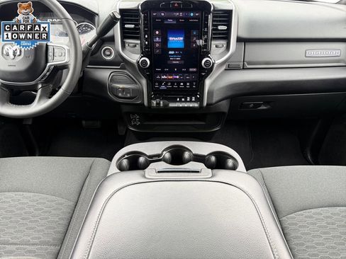 Used 2025 RAM 2500 Big Horn AWD/4WD image 10