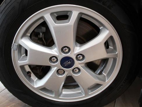 Used 2016 Ford Transit Connect Titanium FWD image 12