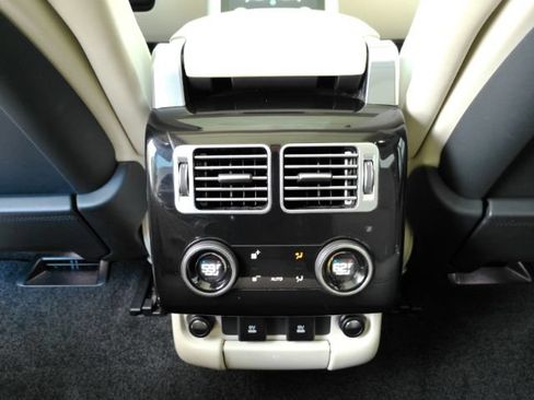Used 2021 Land Rover Range Rover HSE AWD/4WD image 36