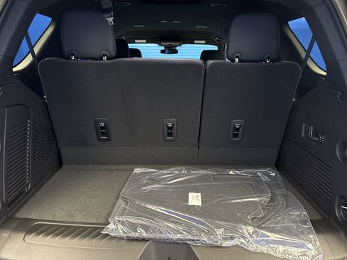 New 2026 Chevrolet Tahoe LT w/ Comfort Package AWD/4WD image 31
