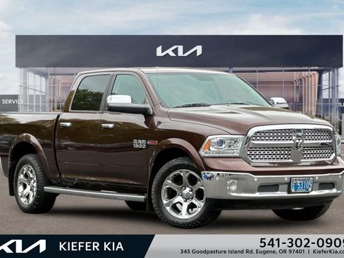 Used 2014 RAM 1500 Laramie w/ Convenience Group AWD/4WD image 1