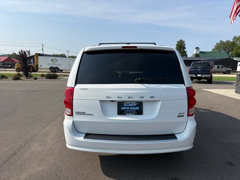 Used 2019 Dodge Grand Caravan GT FWD image 5