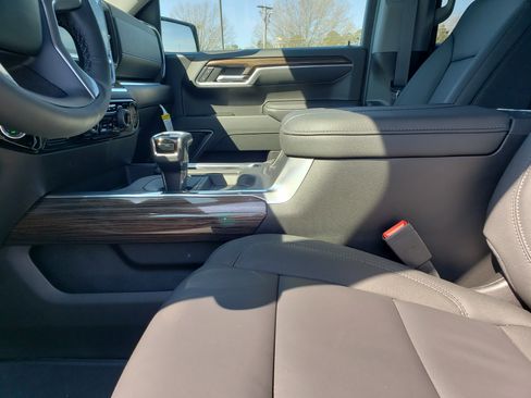 New 2026 Chevrolet Silverado 1500 LT image 23