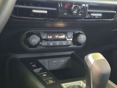 New 2026 Nissan Kicks SV w/ Charging Package FWD image 21