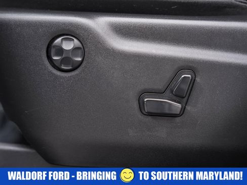 Used 2016 Dodge Durango Limited w/ Nav & Power Liftgate Group image 33