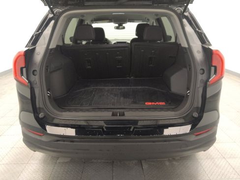 Used 2024 GMC Terrain SLE w/ LPO, Floor Liner Package image 29