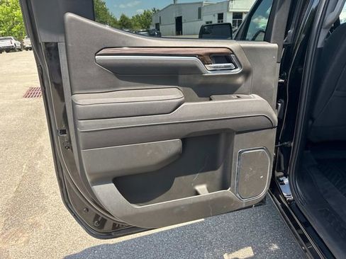 Certified 2026 Chevrolet Silverado 1500 RST AWD/4WD image 14