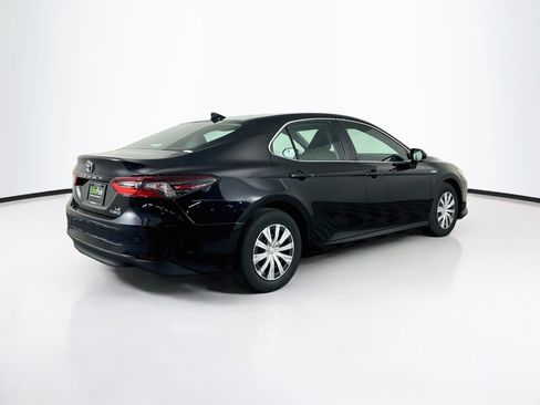 Used 2021 Toyota Camry LE w/ Cold Weather Package FWD image 9