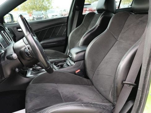 Used 2019 Dodge Charger R/T w/ Plus Group RWD image 13