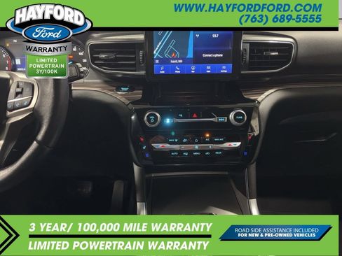 Used 2024 Ford Explorer Limited AWD/4WD image 19